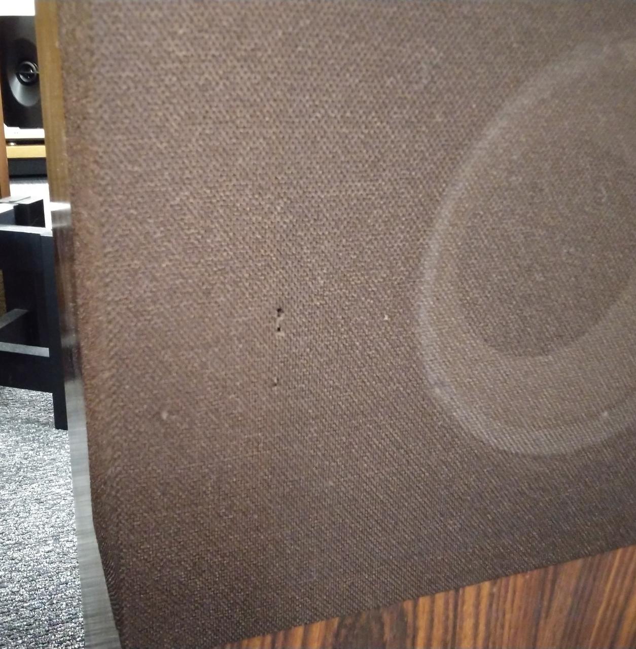 穴があります。