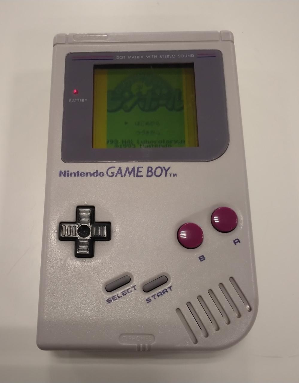 液晶画面の両端が欠けてます