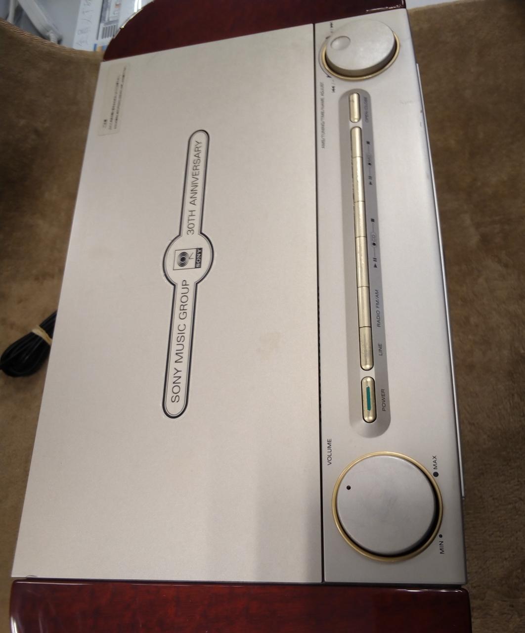 キズ、汚れがあります。