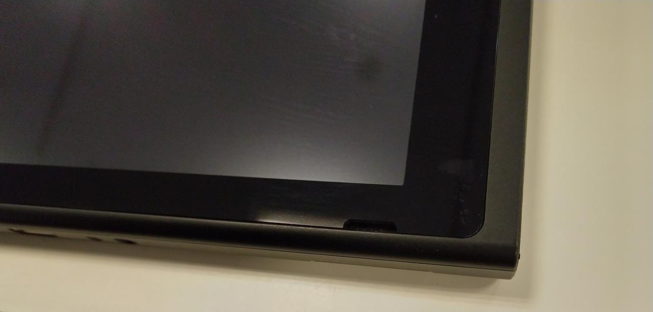 すり傷があります。