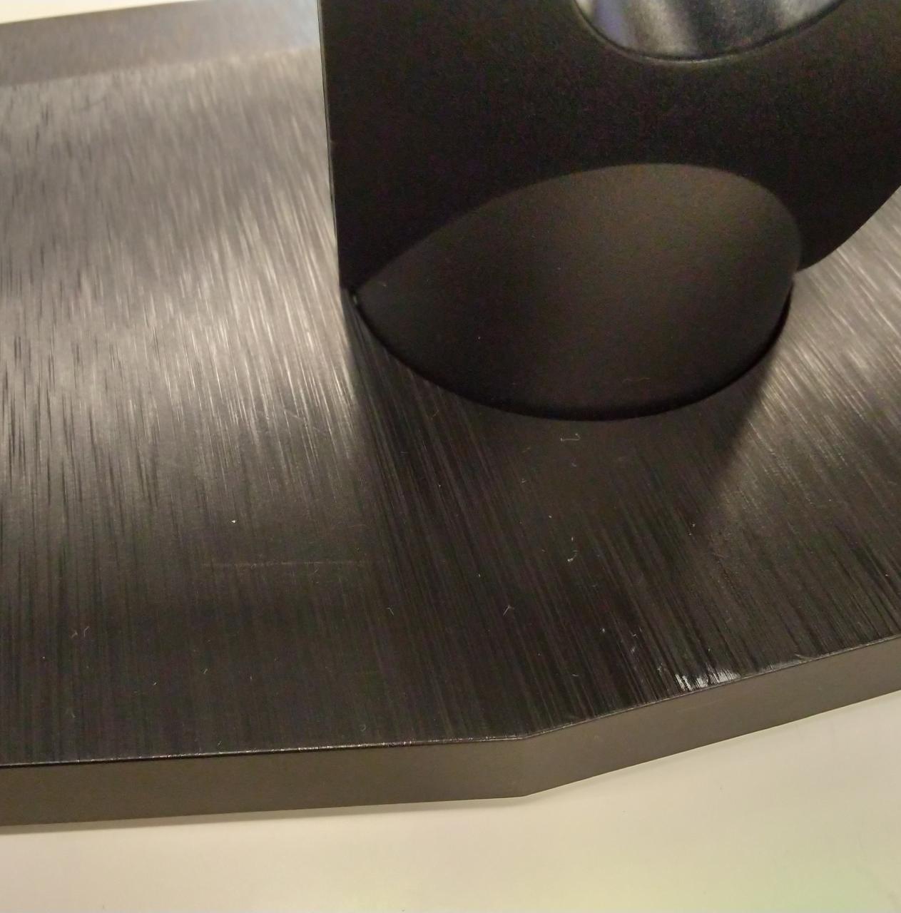 キズがあります。