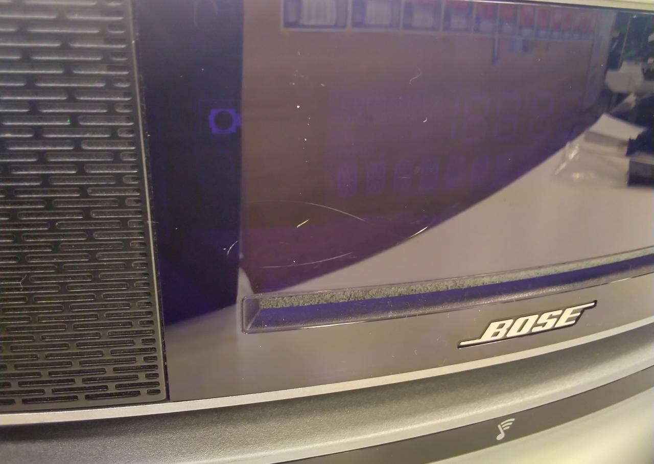 キズがあります。