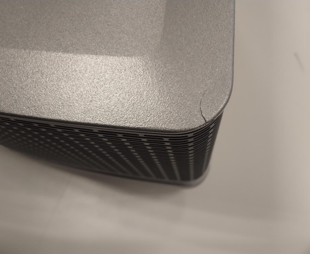 破損があります。