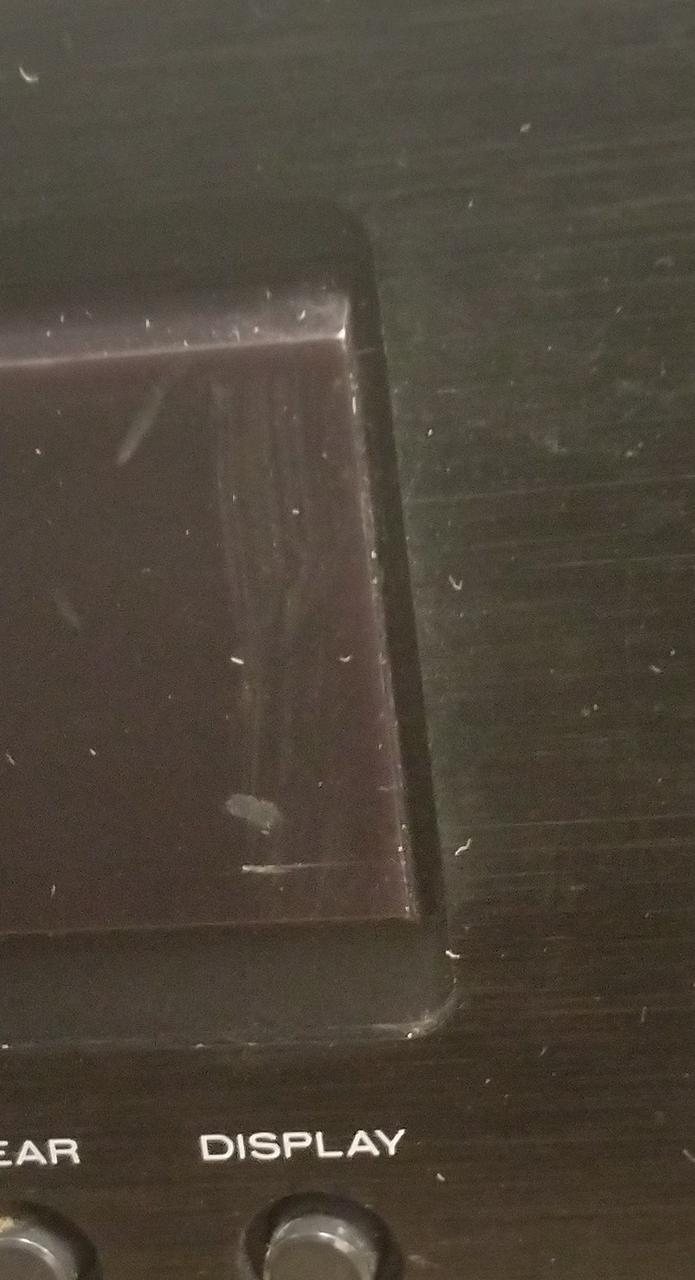 キズがあります。