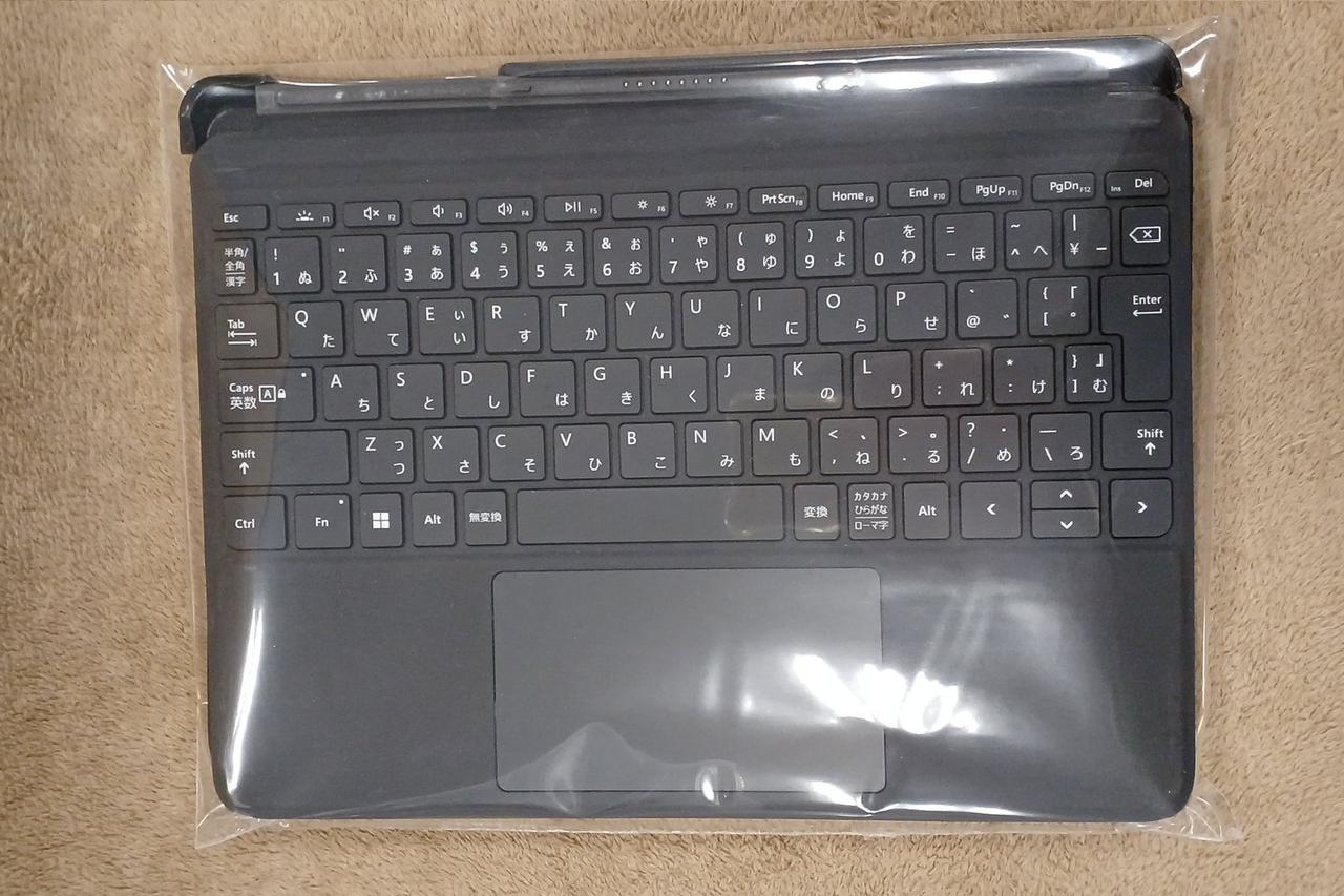 キーボード付属です