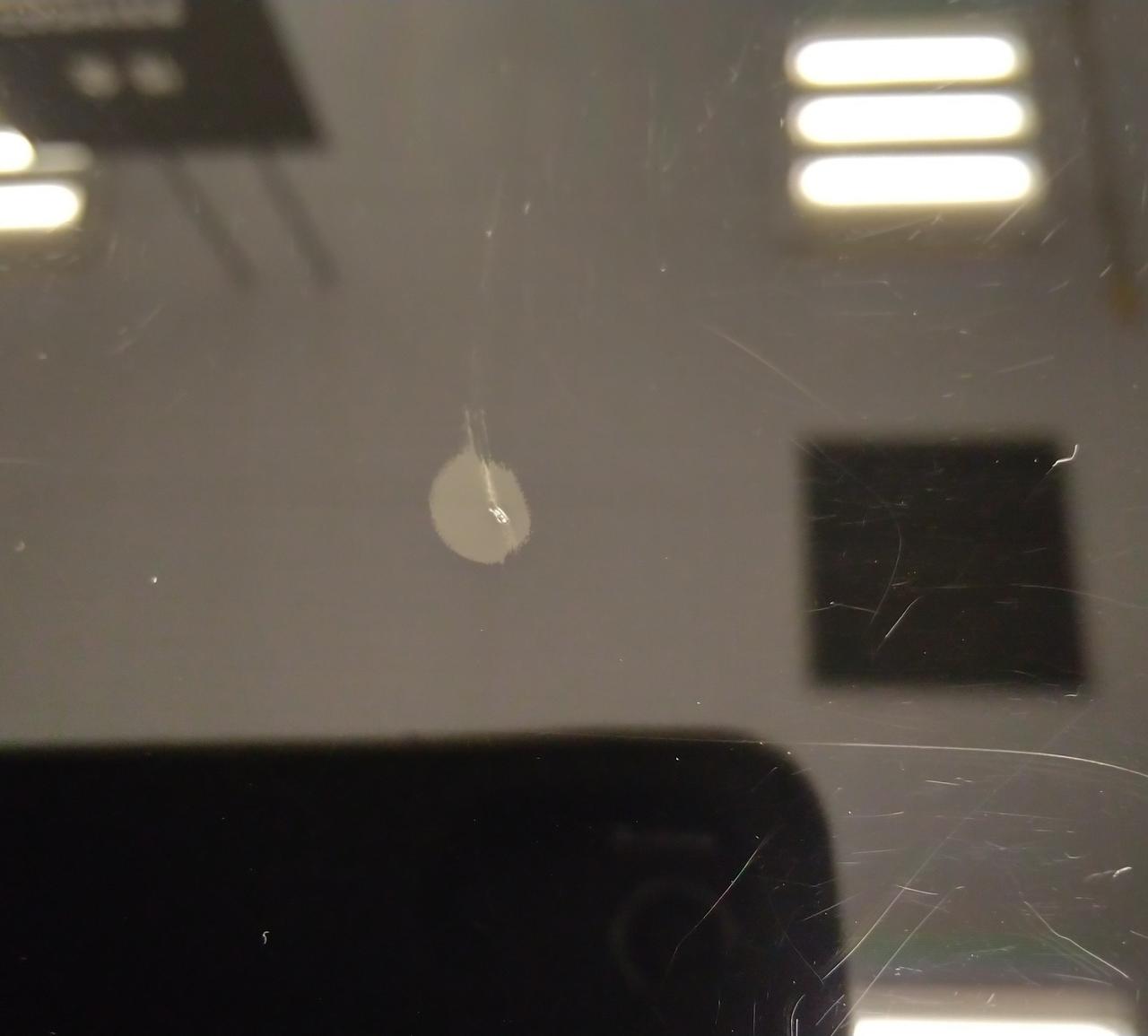 フイルムにキズあり。