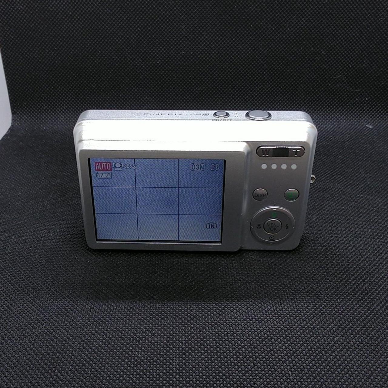 液晶中心にぼやっと映り込みあり
