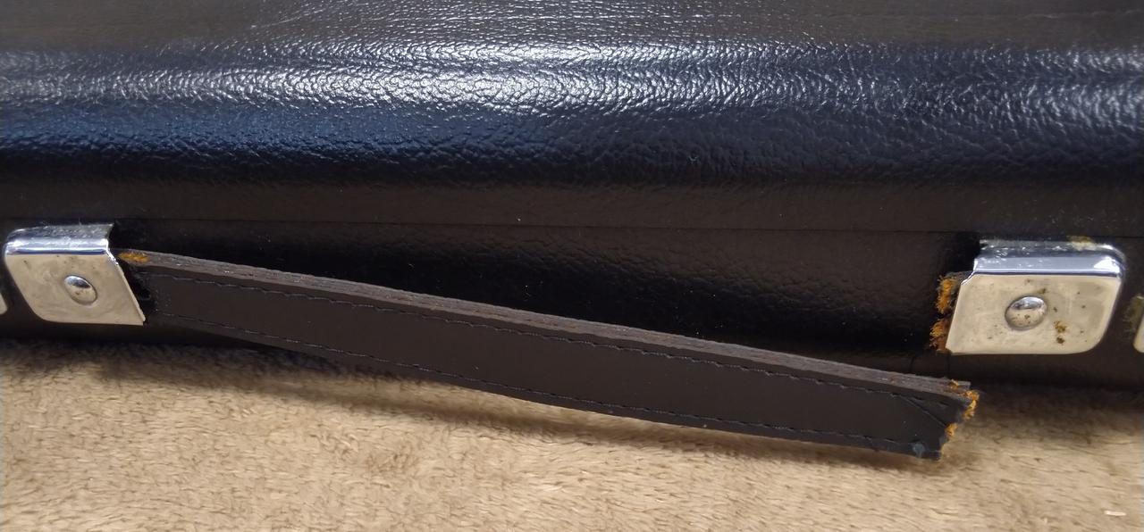バンドが切れてます。