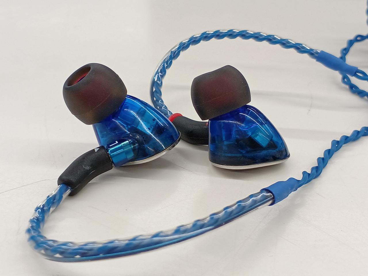 【希少✨️未開封品】Ultimate Ears UE 900s イヤフォン Amazon.co.jp: ロジクール 高遮断音性イヤホン UE900s : 家電