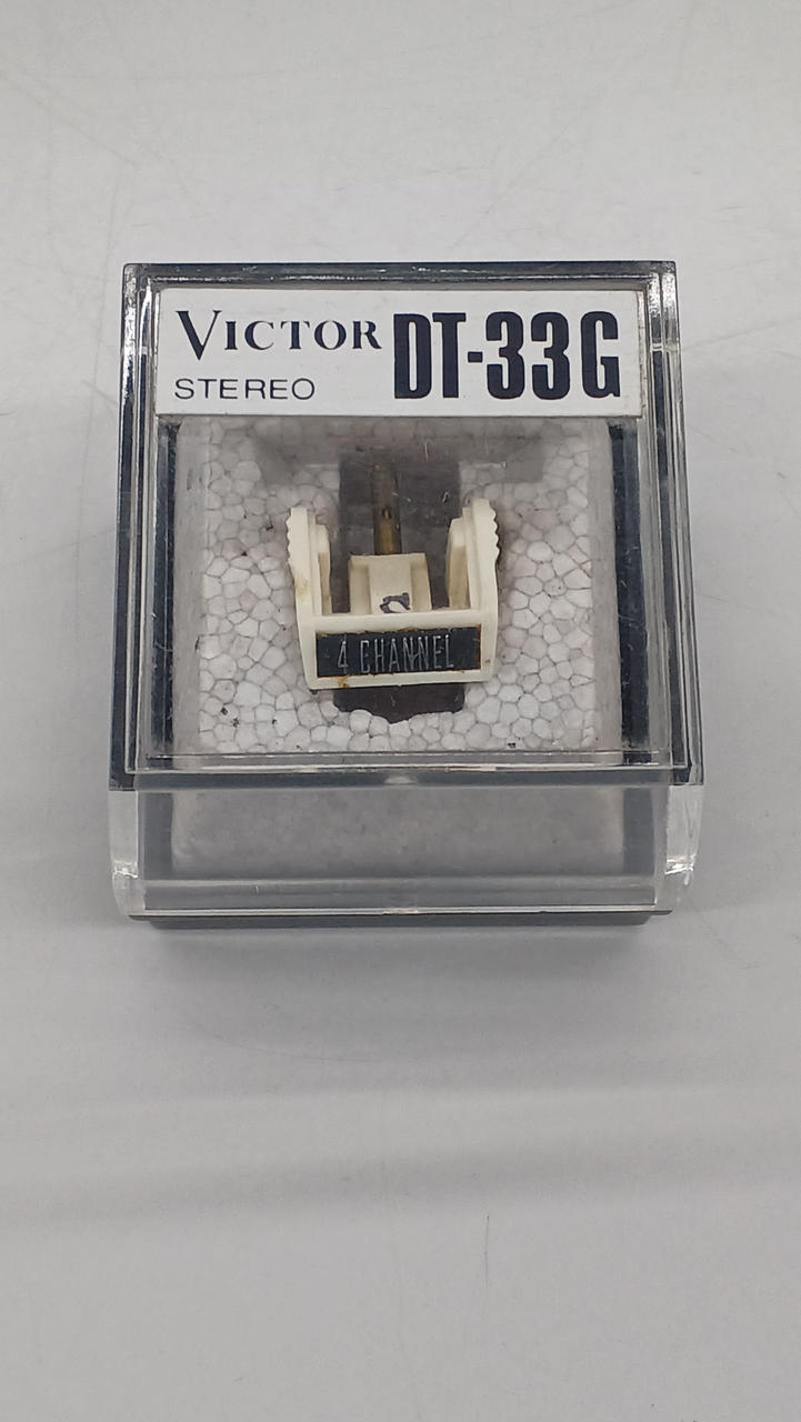 ケースはDT-33Gのものです。