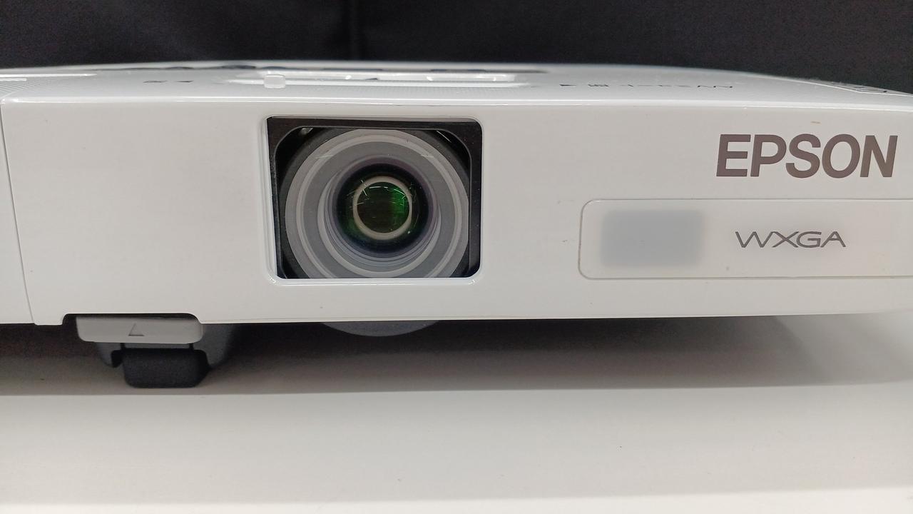 【動作確認済】 美品 EPSON プロジェクター EB-1771W 白 ホワイト EPSON|プロジェクター|【ハードオフ公式通販】オフモール|2014470000004678