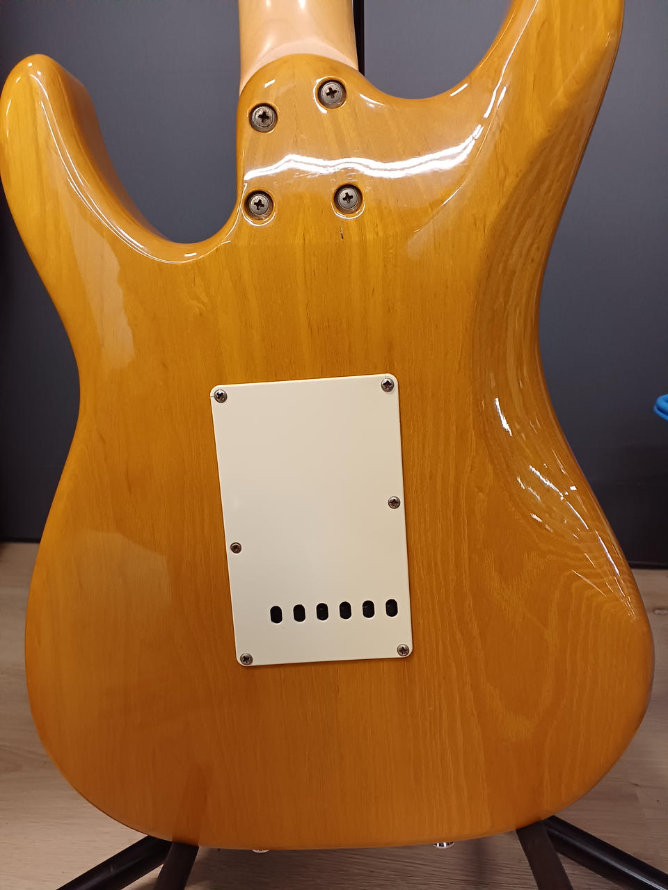 ☆値下決断　珍品美品　モディファイして新機能満載　G.I.G ストラトキャスター シェクター(SCHECTER)|ストラトキャスタータイプ|HARDOFFオフ