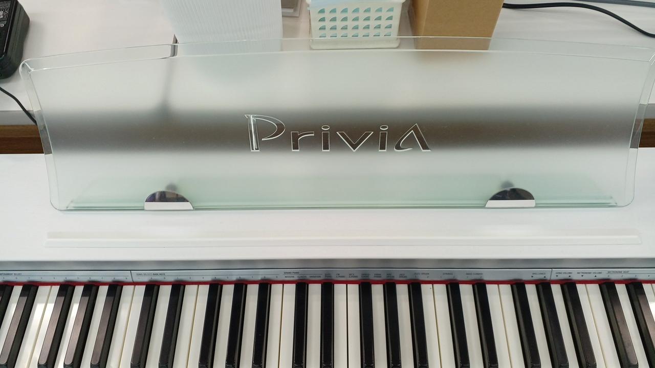 カシオ(CASIO)電子ピアノ Privia PX-S1100RD(レッド) 88鍵盤