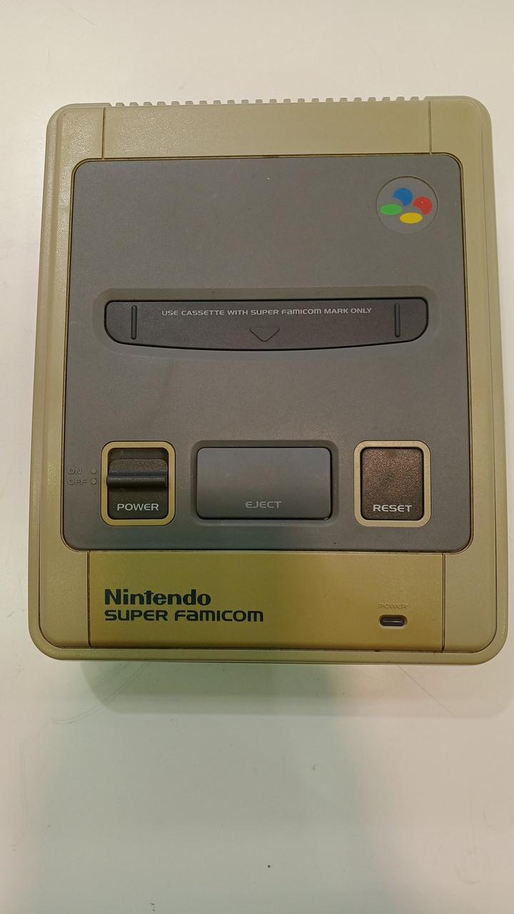 スーパーファミコン