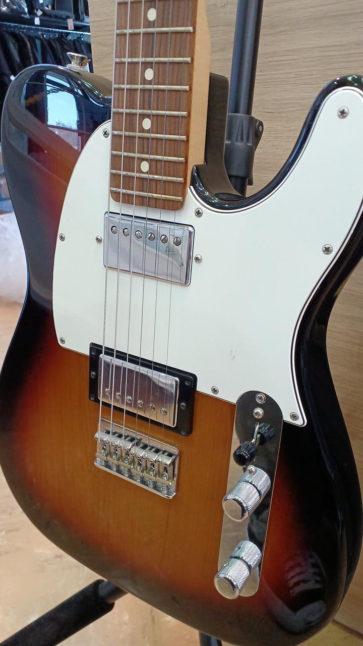 スタッフの靴が映るくらいにピカピカです