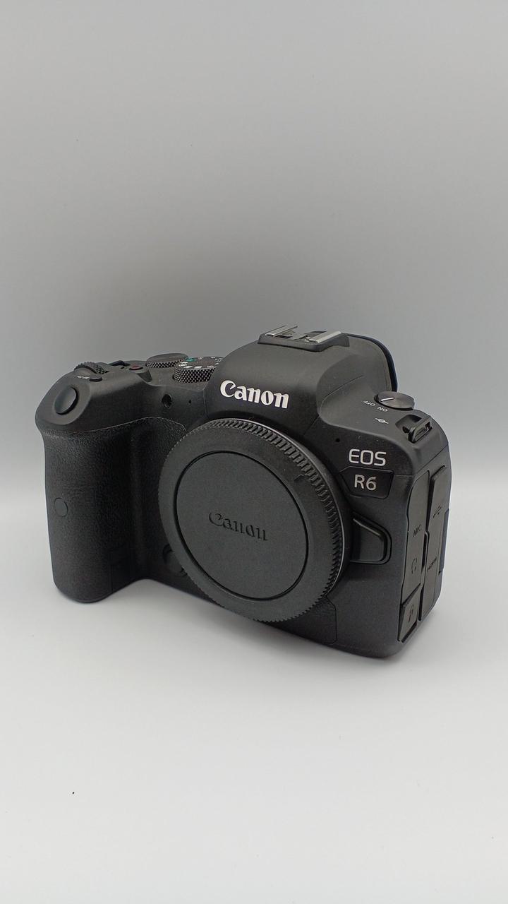 174  ★EOS  M★CANON キヤノン★ミラーレス一眼 キヤノン、同社初のミラーレス一眼「EOS M」を発表 - 価格.com