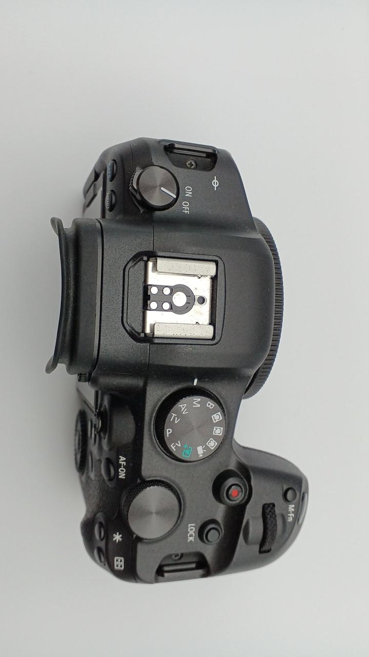 CANON 一眼レフ レンズ交換式カメラ｜個人｜キヤノン