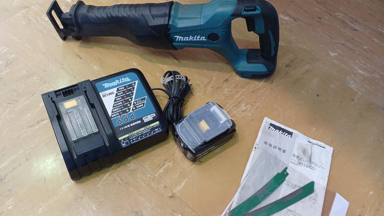 Makita レシプロソー 本体 取扱説明書付き ☆マキタ(makita Makita レシプロソー 本体 取扱説明書付き ☆マキタ(makita