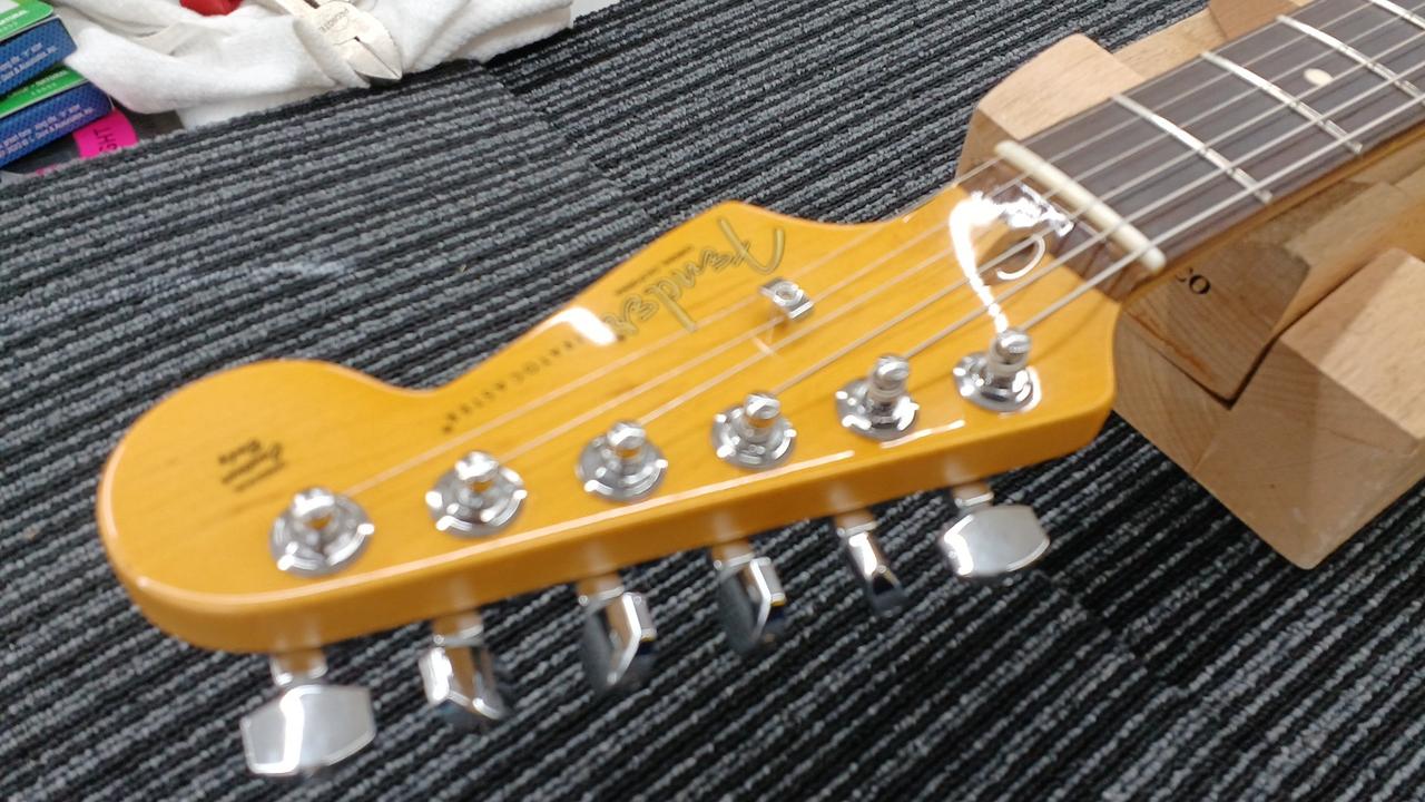 FENDER USA 型番：AMERICAN PROFESSIONAⅡstrat エレキギター