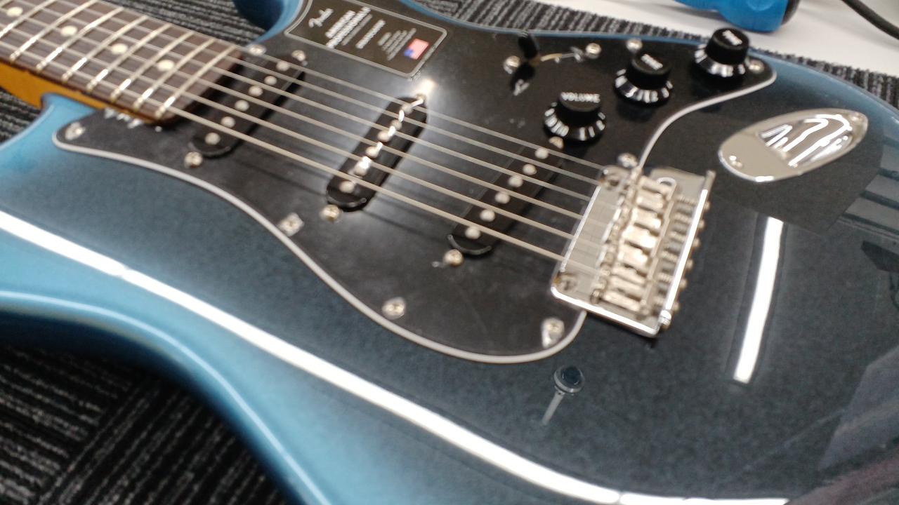 FENDER USA 型番：AMERICAN PROFESSIONAⅡstrat エレキギター