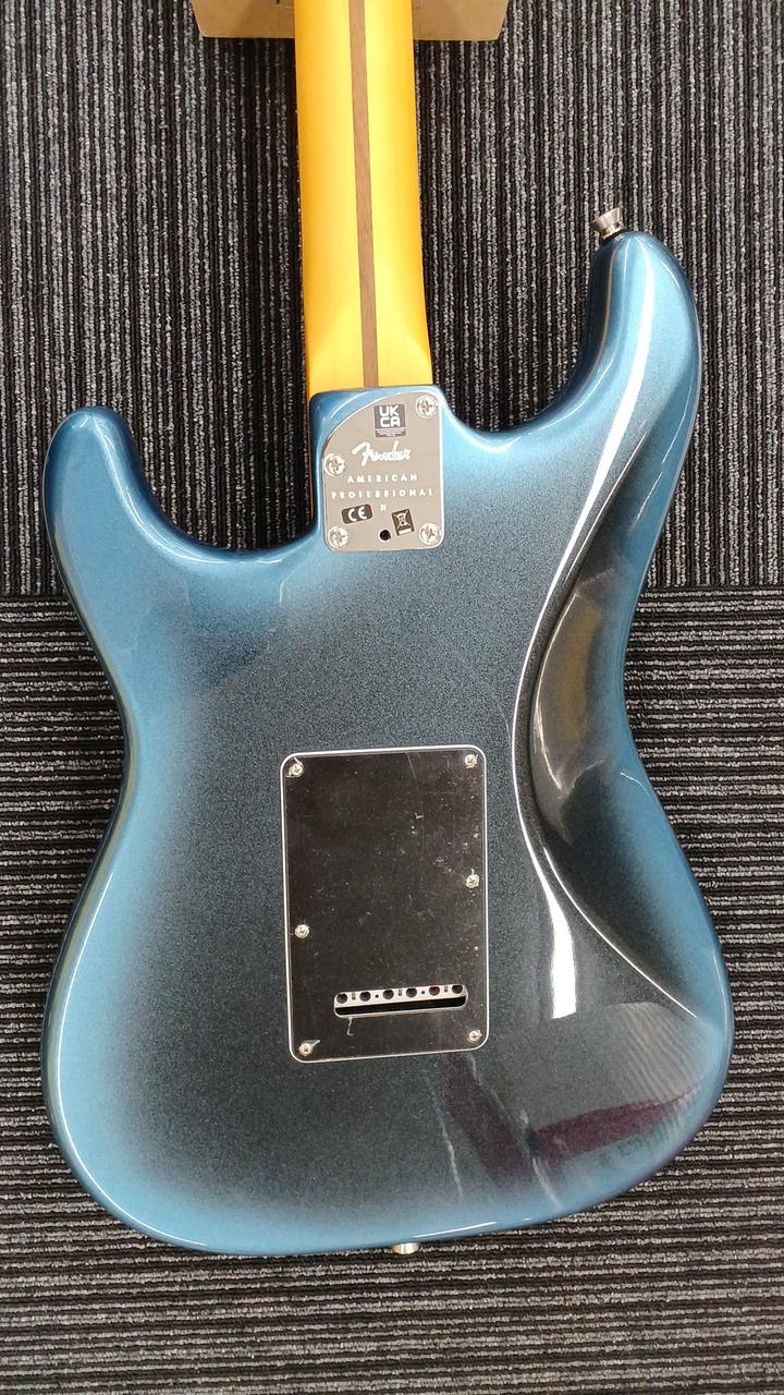 FENDER USA 型番：AMERICAN PROFESSIONAⅡstrat エレキギター