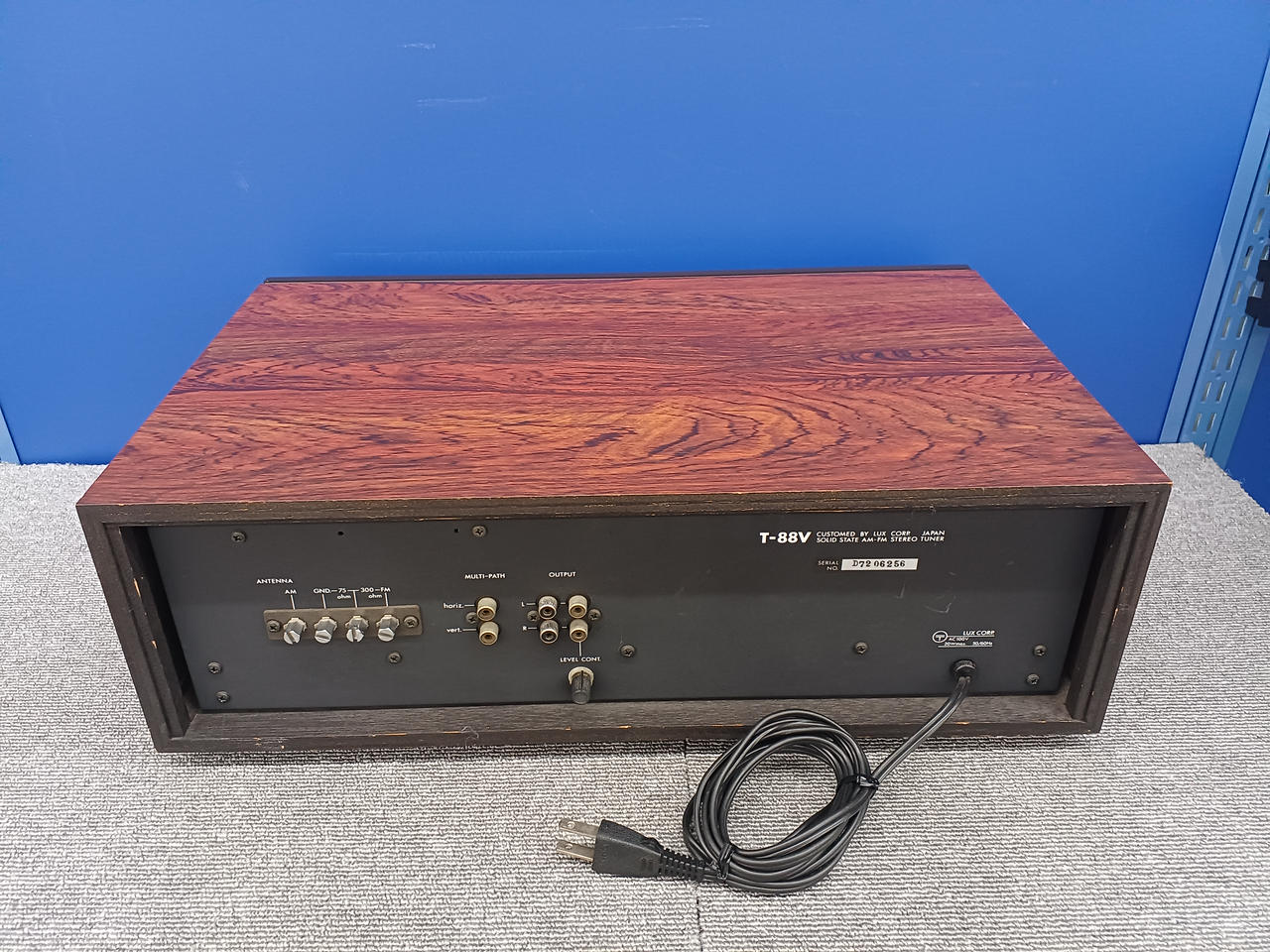 Luxman T-4FM/AMラジオ受信機チューナー Amazon.co.jp: LUXMAN LXV-OT8 真空管FMチューナーキット