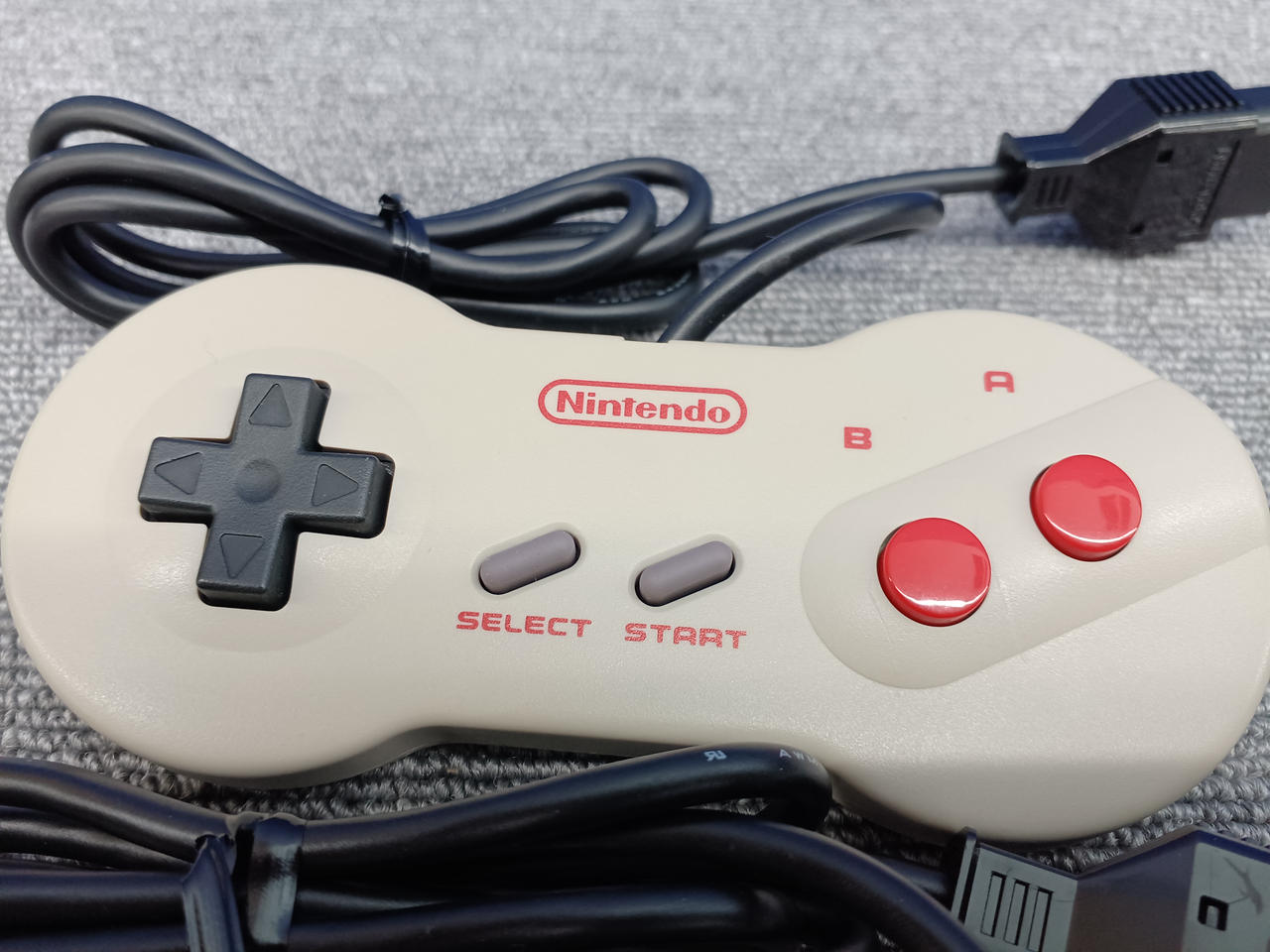 ニンテンドーニューファミコン ファミリーコンピュータ『ニューファミコン』 | BEEP