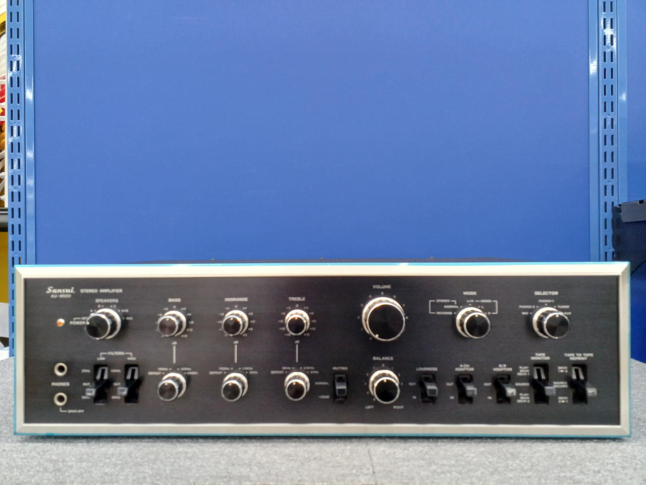 Sansui 最高級アンプAU-9500 プリメインアンプ　名機　希少動作品！！ 名機 SANSUI AU-9500 整備済 完売 - 鹿児島オーディオ