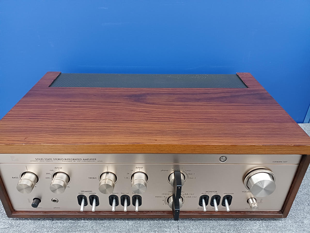 LUXMAN L-10 プリメインアンプ ① ラックスマン(LUXMAN)|【LUXMAN】 プリメインアンプ L-10