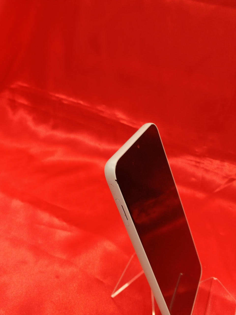 塗装の剥がれがあります。