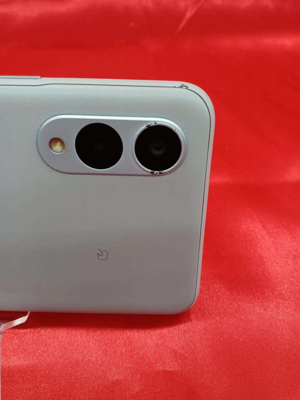 塗装の剥がれがあります。