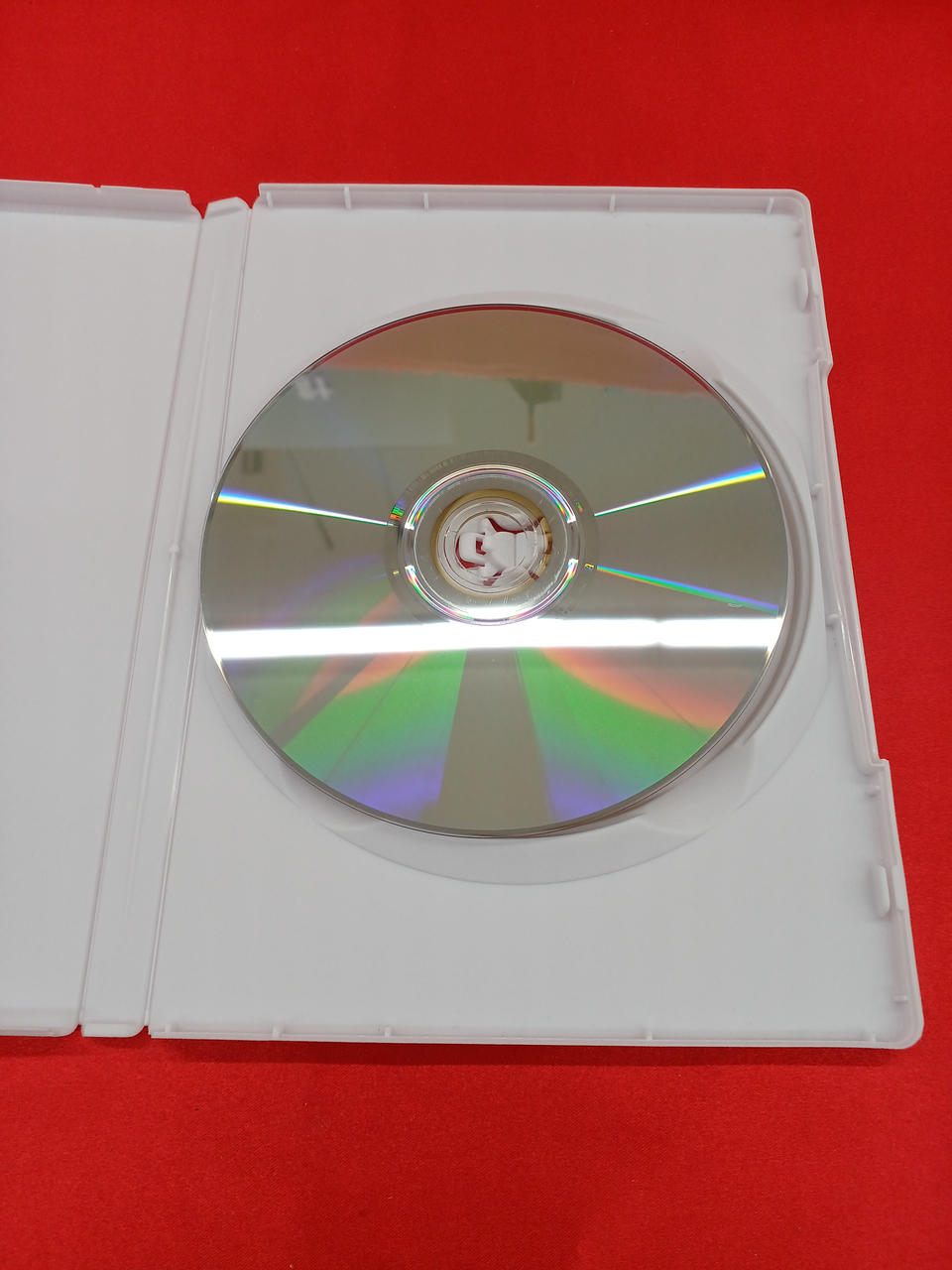 小さいキズがあります。