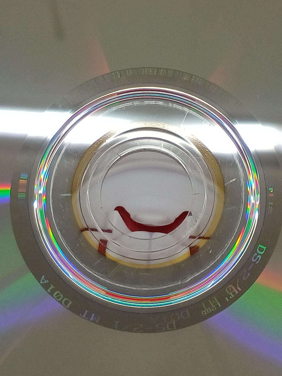 ひび割れがあります。