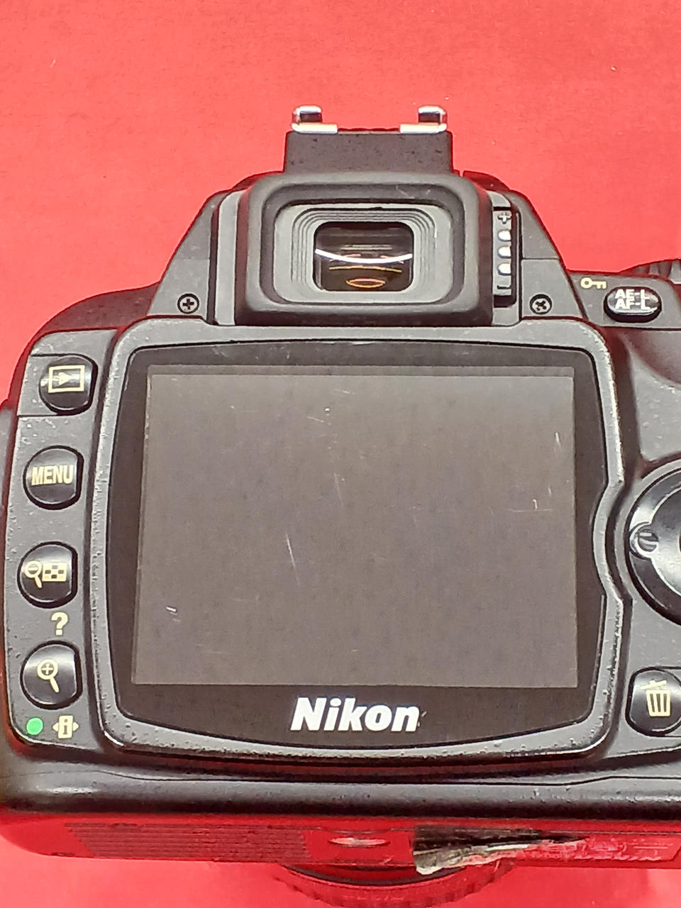 キズがあります。