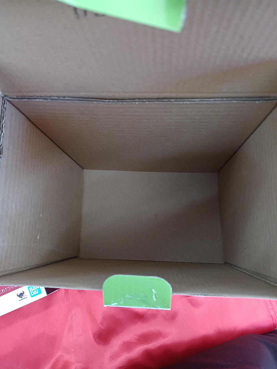 中の段ボール欠品
