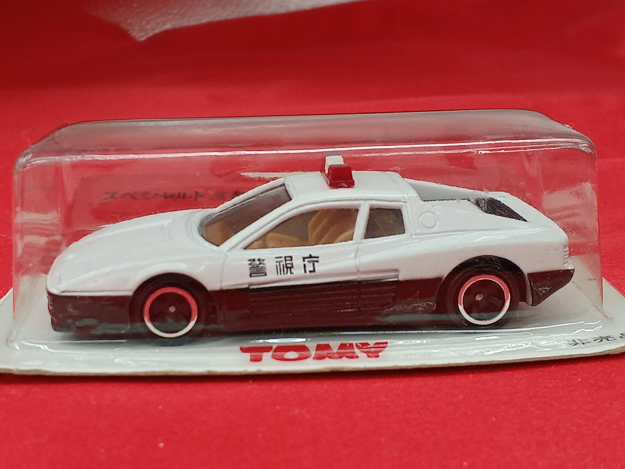 当選品　フェラーリテスタロッサ　パトカー トミカ フェラーリ テスタロッサ パトカー トミカどきどきダブル