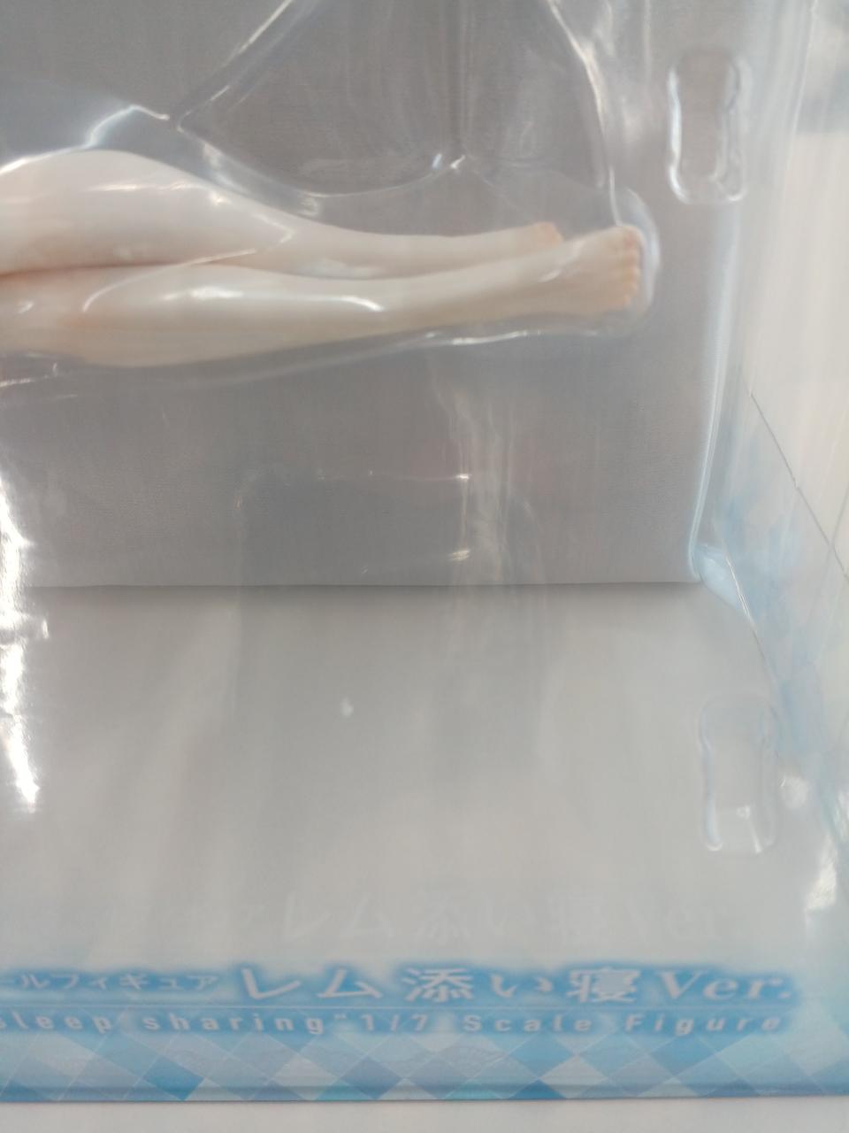 ホコリの混入があります。