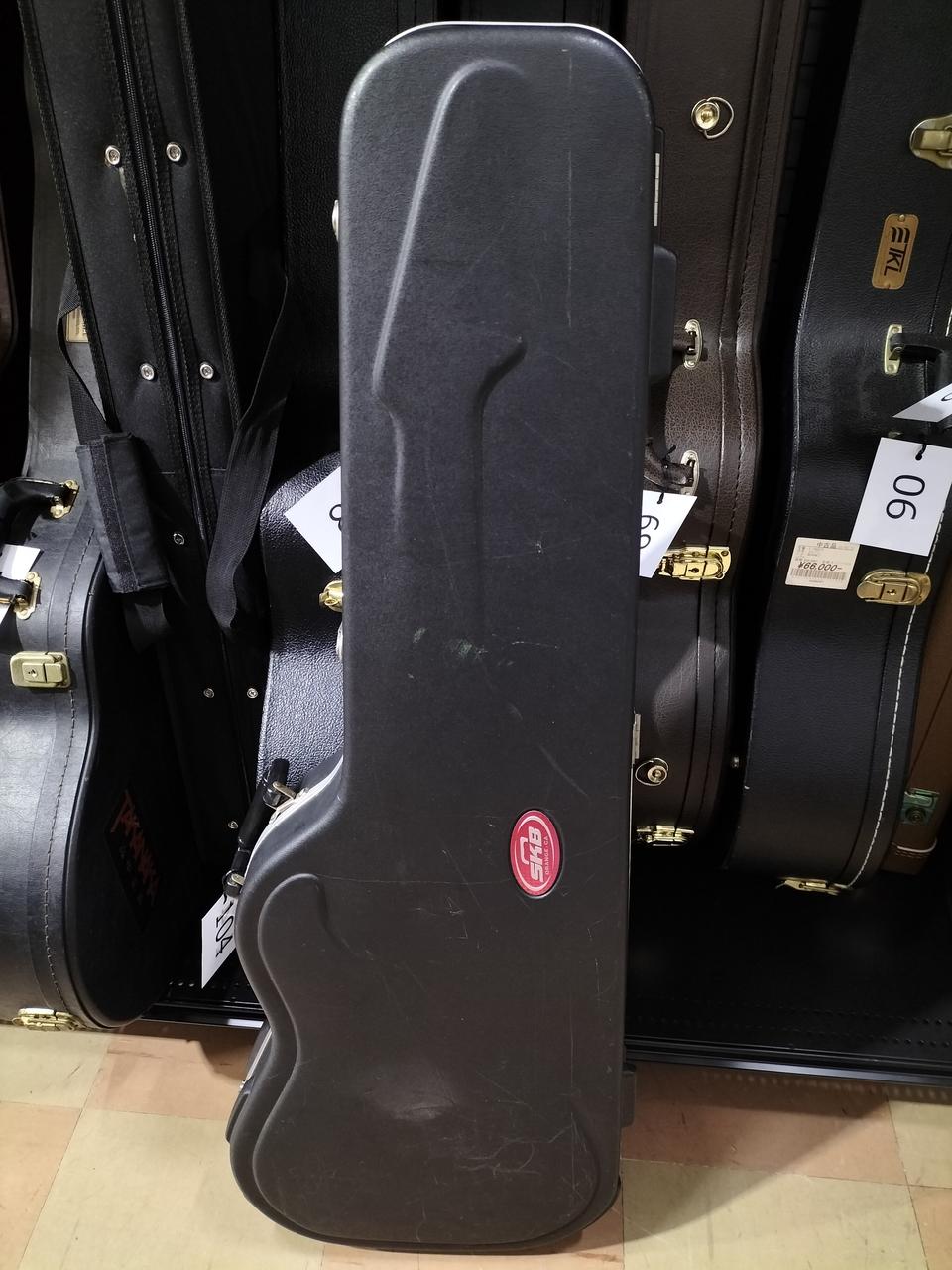 付属のSKB製ハードケース