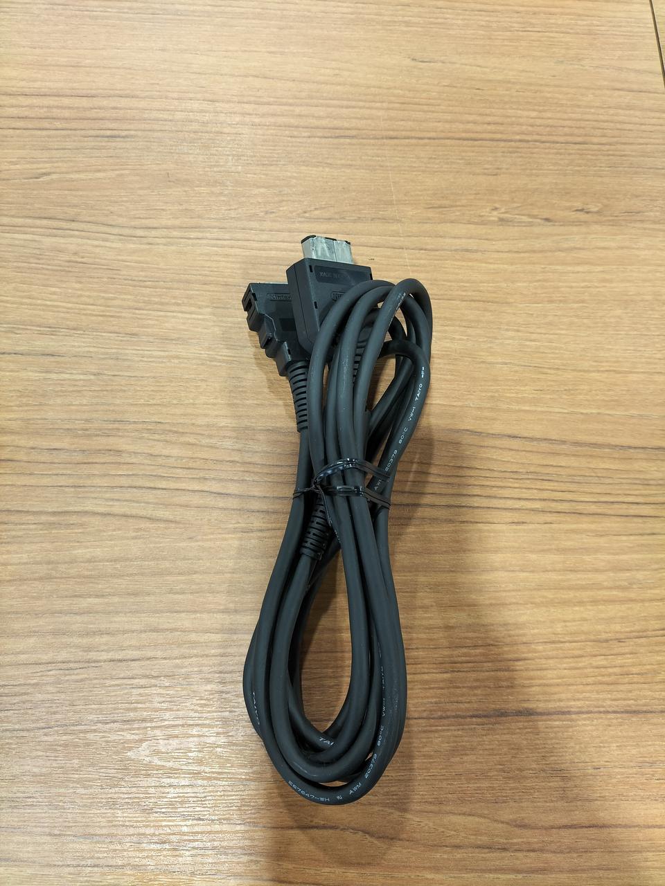 ゲームキューブ D端子ビデオケーブル　DOL-009 Amazon | ニンテンドーゲームキューブ専用D端子ビデオケーブル