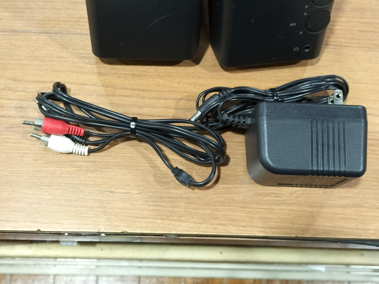 Bose アクティブスピーカー ケース付【M3】 【美品】 Bose アクティブスピーカー ケース付【M3】 【美品】