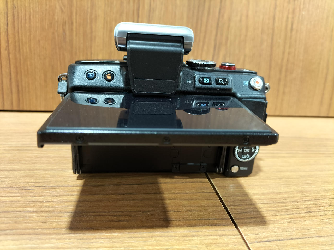 OLYMPUS|ミラーレス一眼|HARDOFFオフモール（オフモ）|2014540000006282