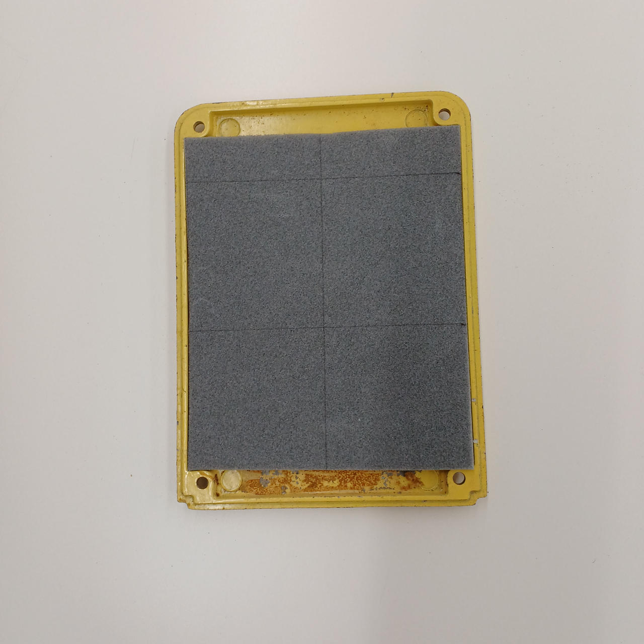 ケース内のクッション新しく貼ってあります