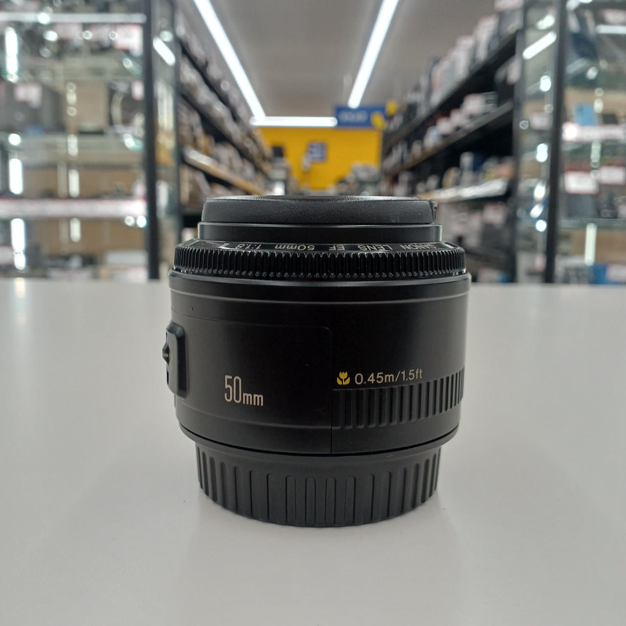 Canon EF 50mm 1:1.8 II キャノン カメラレンズ 美品 Amazon.co.jp: Canon 単焦点レンズ EF50mm F1.8 II フルサイズ