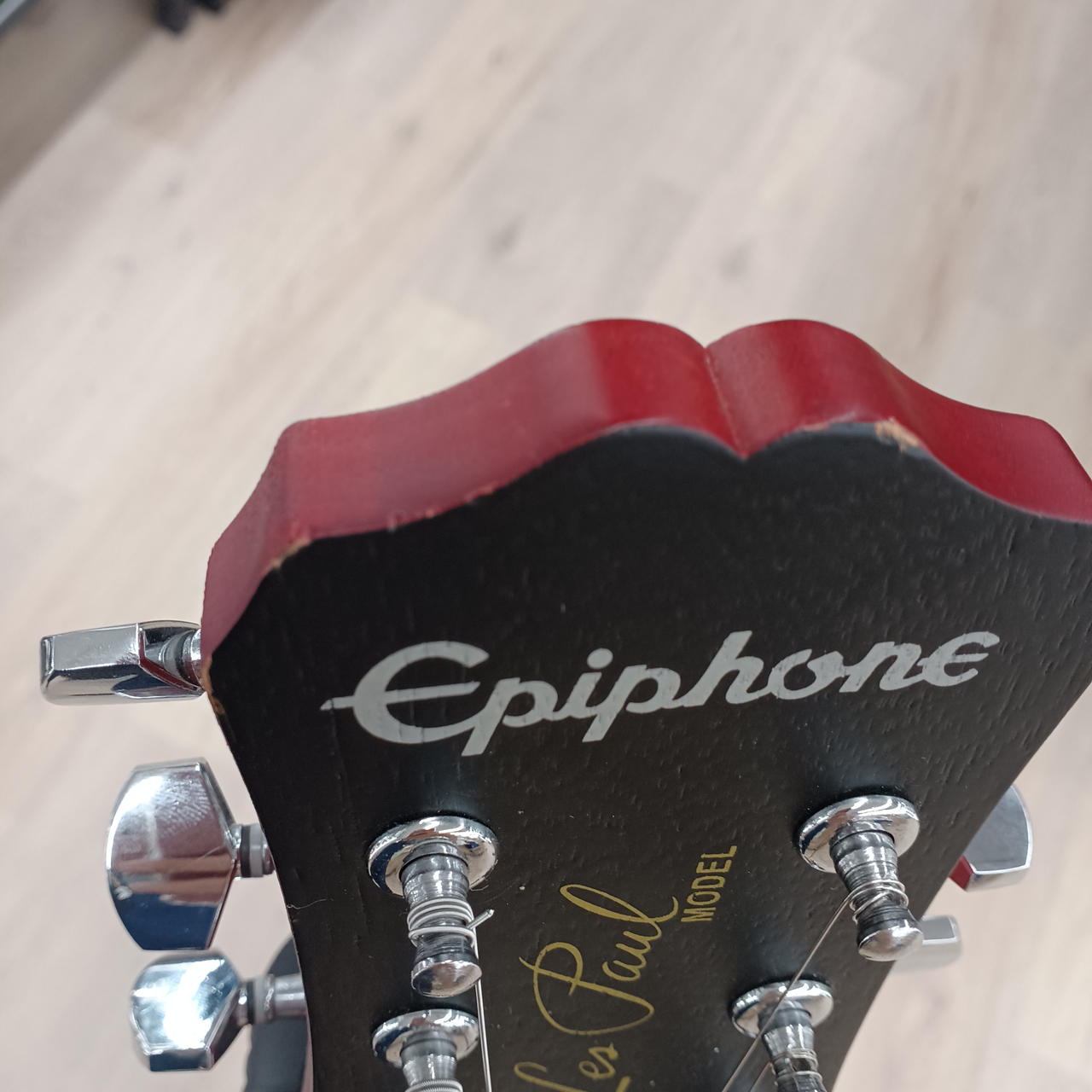 傷があります。