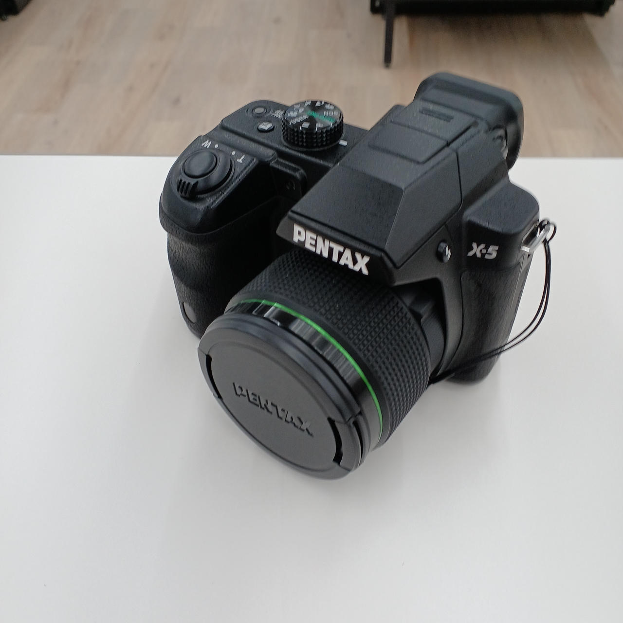 PENTAX - PENTAX x5 デジタルカメラ☆お値下げ中！ Amazon | PENTAX X-5 クラシックブラック 1,600万画素 超広角-超