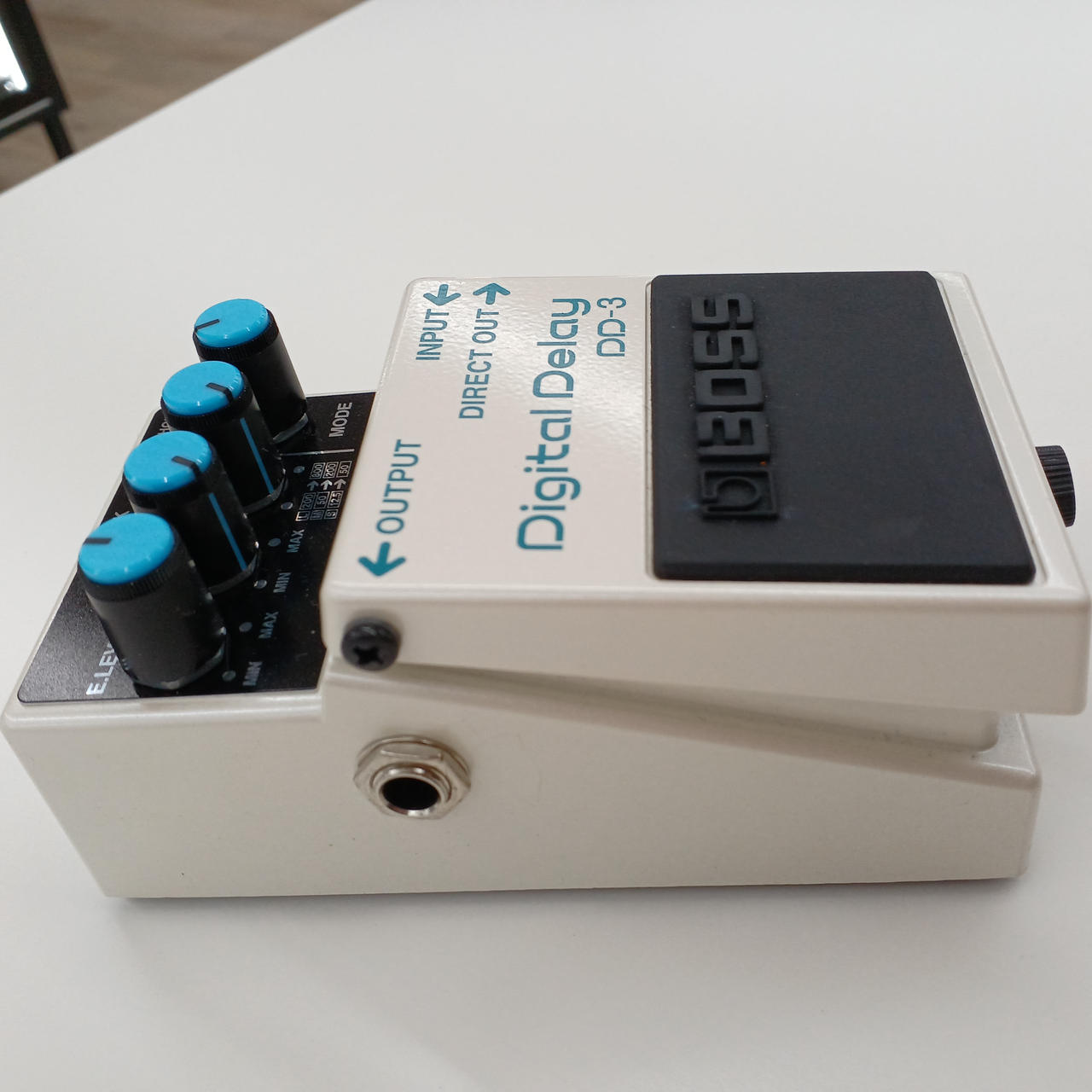 BOSS デジタルディレイ DD-3 JAPAN Amazon.co.jp: BOSS Digital Delay DD-3, Guitar Effects Pedal