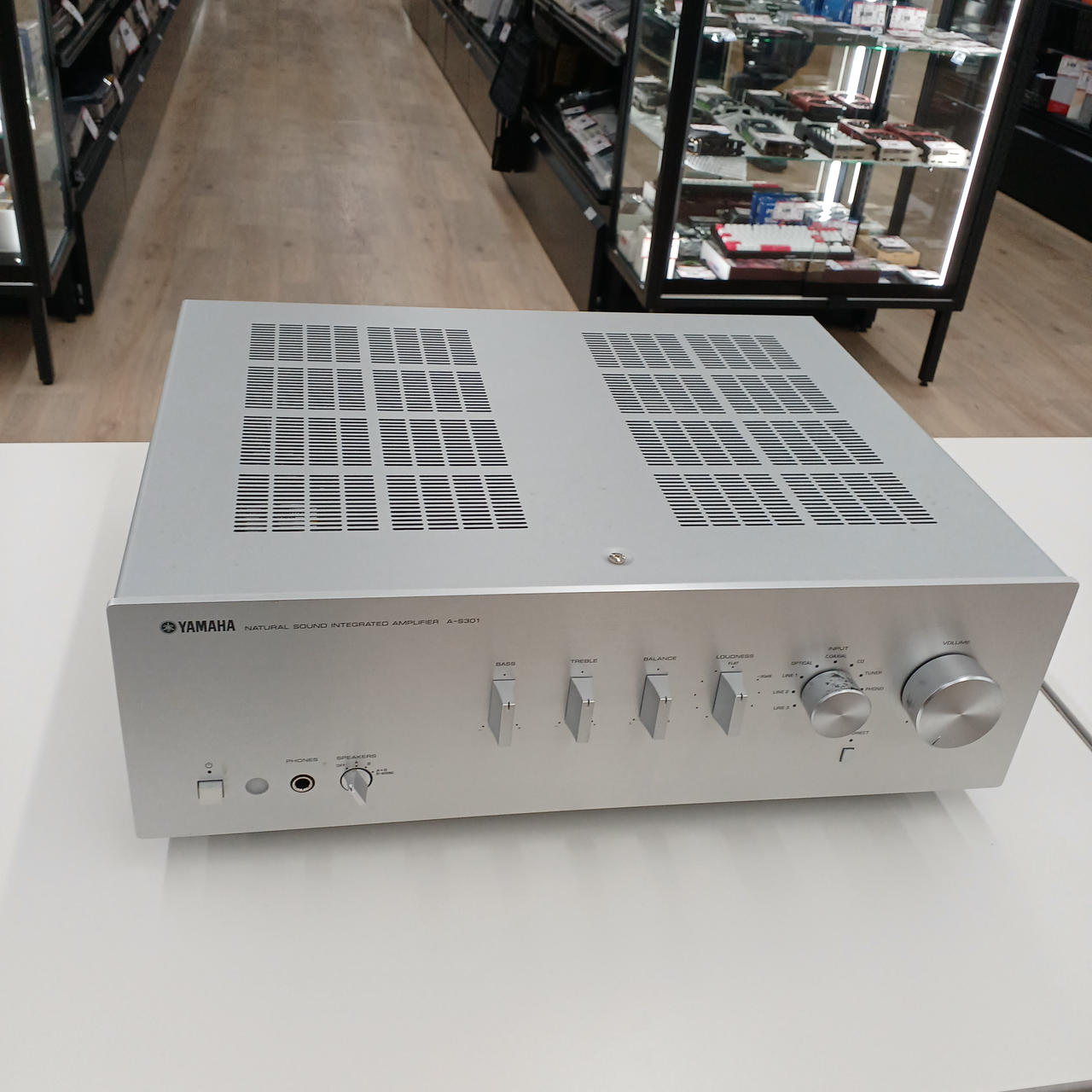 ヤマハ - アンプ  (ヤマハ A−S301) 美品 ヤマハ | A-S301 - HiFiコンポーネント - 概要
