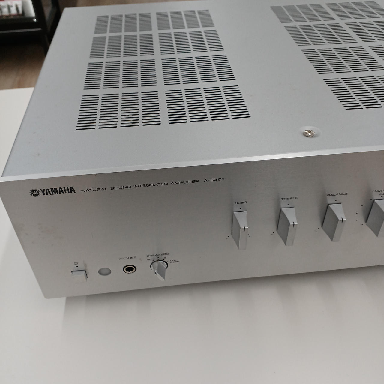 YAMAHA AVアンプ A-S301 シルバー リモコン付き ヤマハ | A-S301 - HiFiコンポーネント - 概要