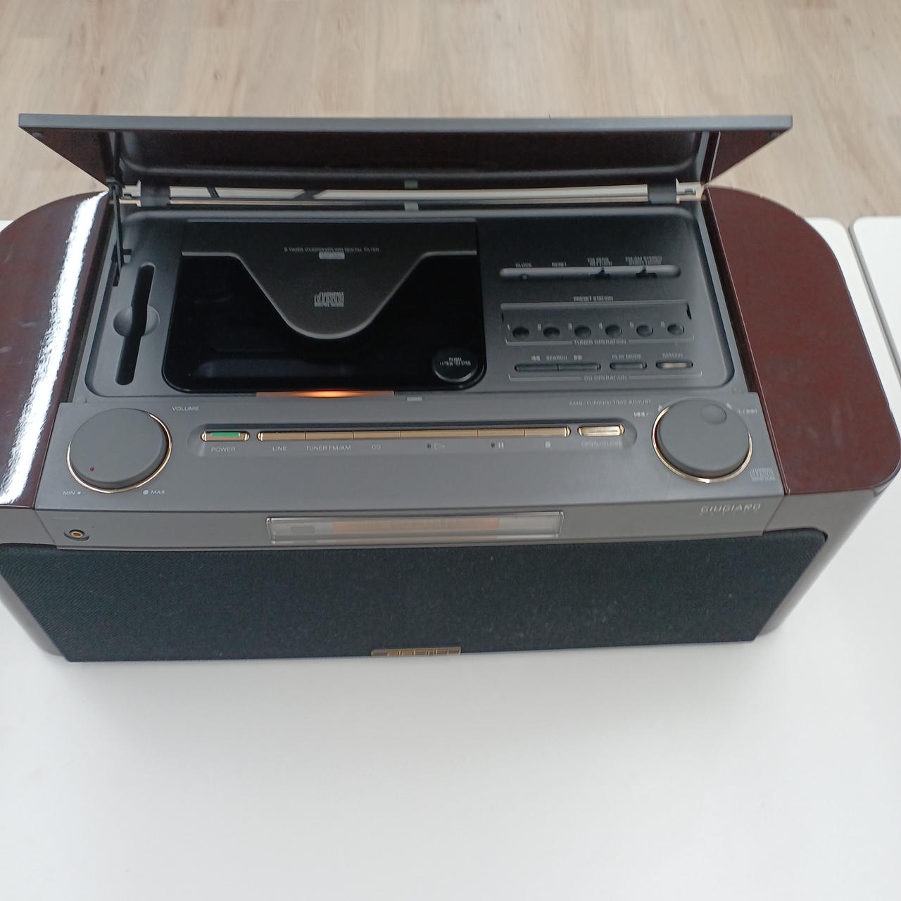 超レア【ガーフィルド 型ラジオ(ジャンクな為)インテリアで販売の中古品】1981 1962年 アンティーク グランドセイコー ファースト J14070 手巻