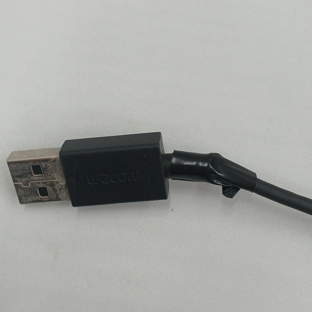 ケーブル補修されてます